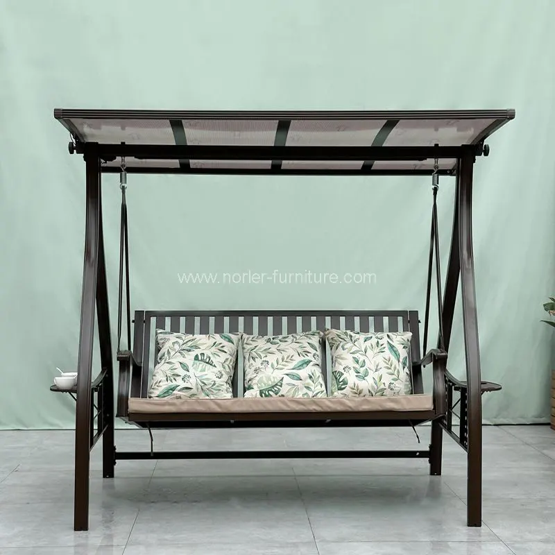 வெளிப்புற தொங்கு நாற்காலியை வெளியில் ஓய்வெடுப்பதற்கான சரியான தேர்வாக மாற்றுவது எது