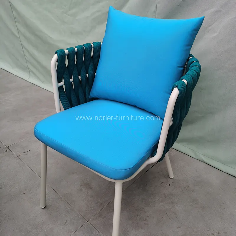 உயர்நிலை வெளிப்புற கயிறு நெசவு அலுமினிய சாப்பாட்டு தொகுப்பு