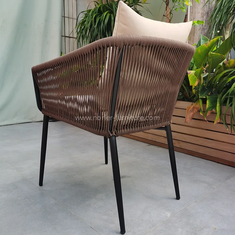 வெளிப்புற வானிலை-எதிர்ப்பு முற்றம் அலுமினிய பால்கனி தொகுப்பு